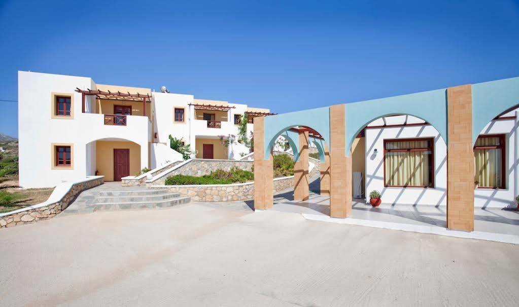 Golden Sun Apartments 阿尔卡萨 外观 照片